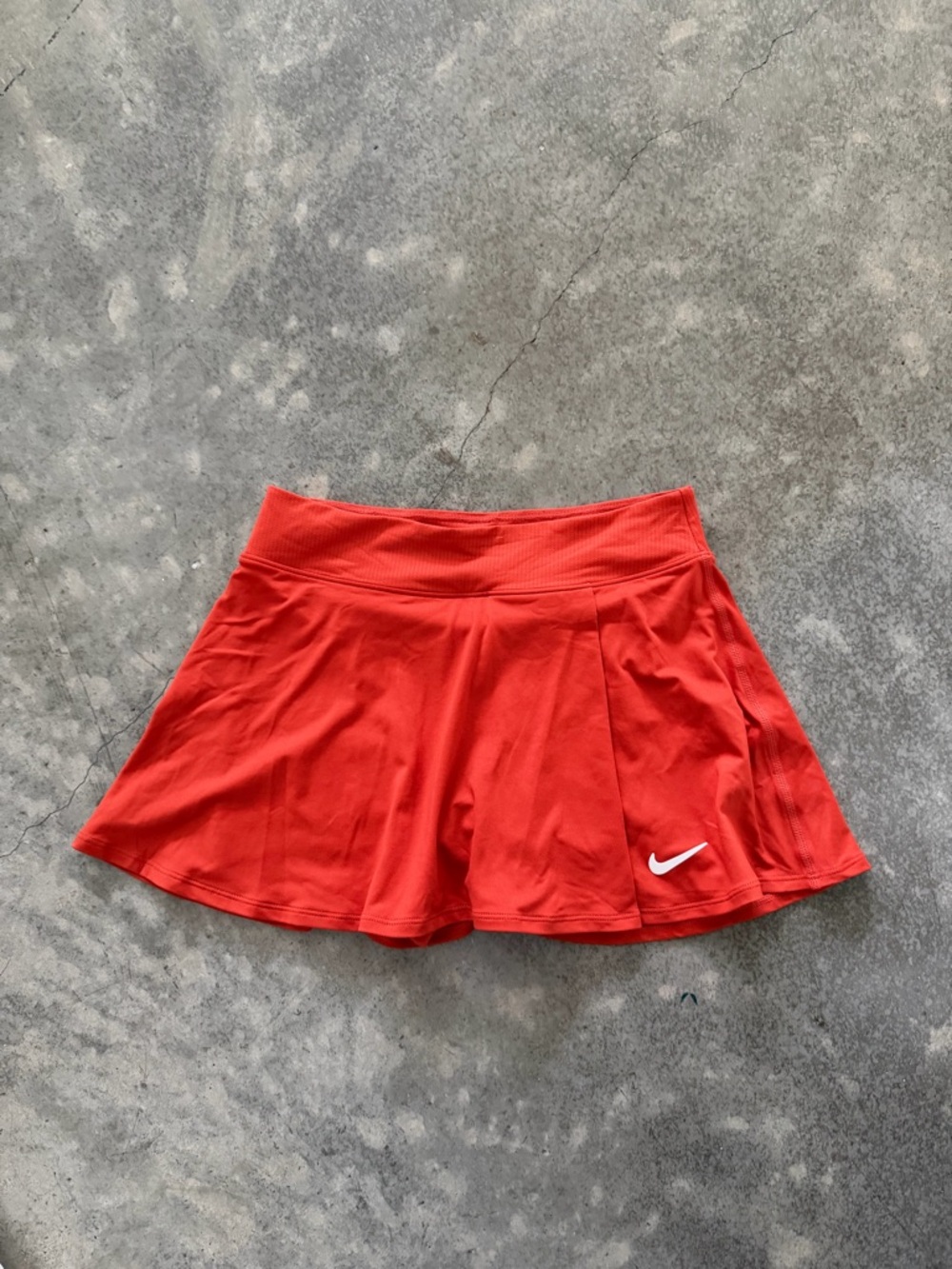 Nike Women’s orange Tennis Skort